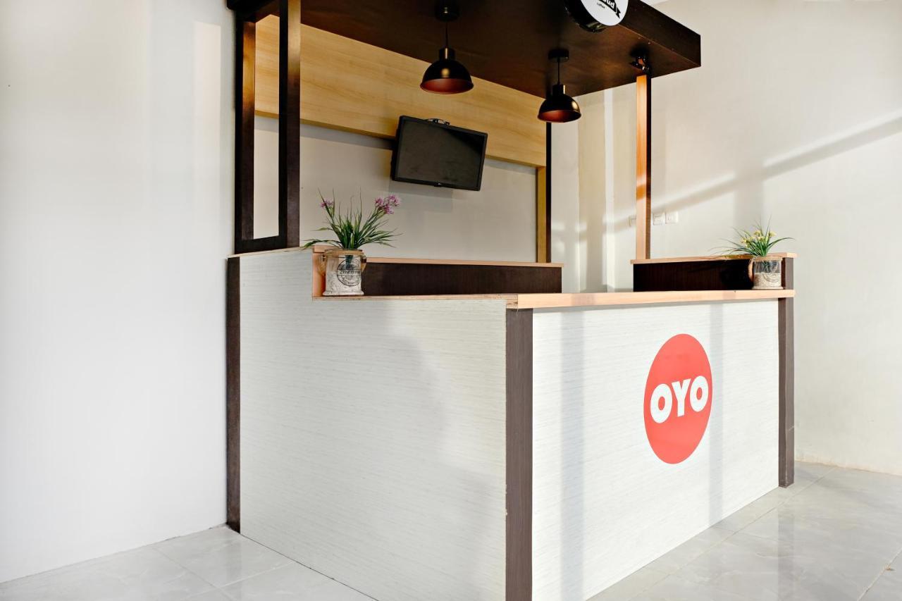 Super Oyo 2756 Anata Hotel Makassar Bagian luar foto